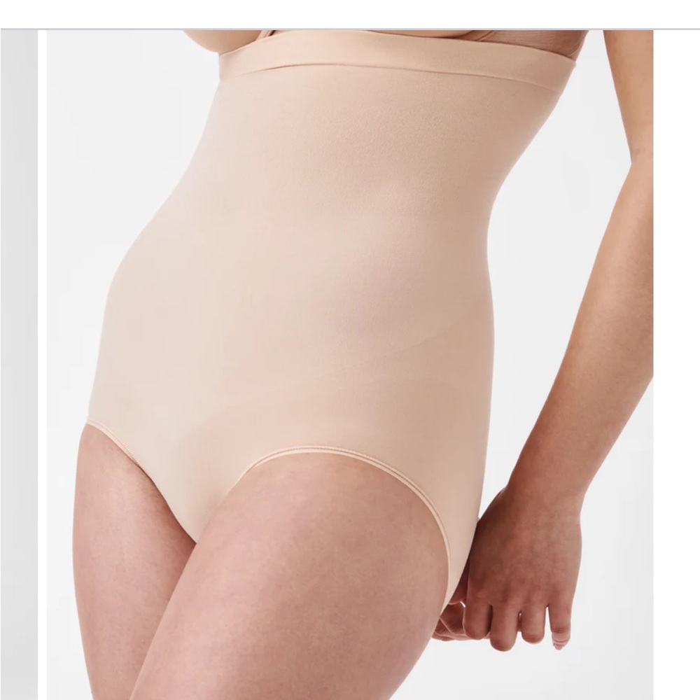 NWOT Spanx Power Sculpting High Waisted Brief in Soft Nude - Sz L